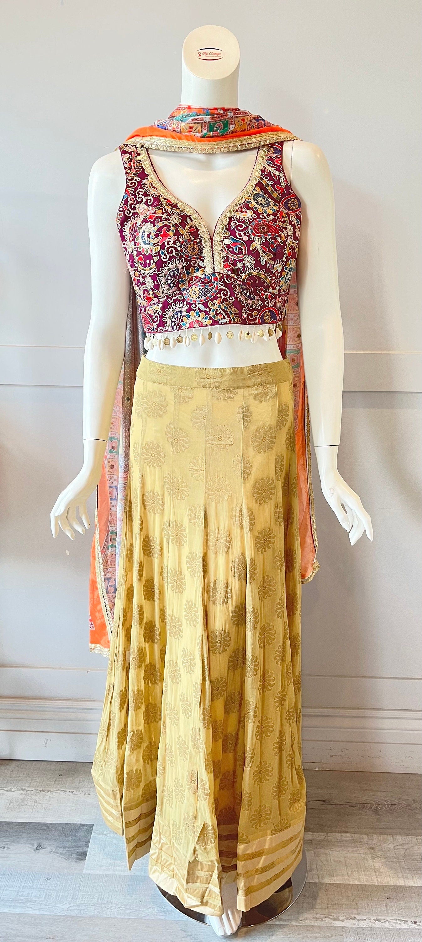 Gold & Purple Lehnga