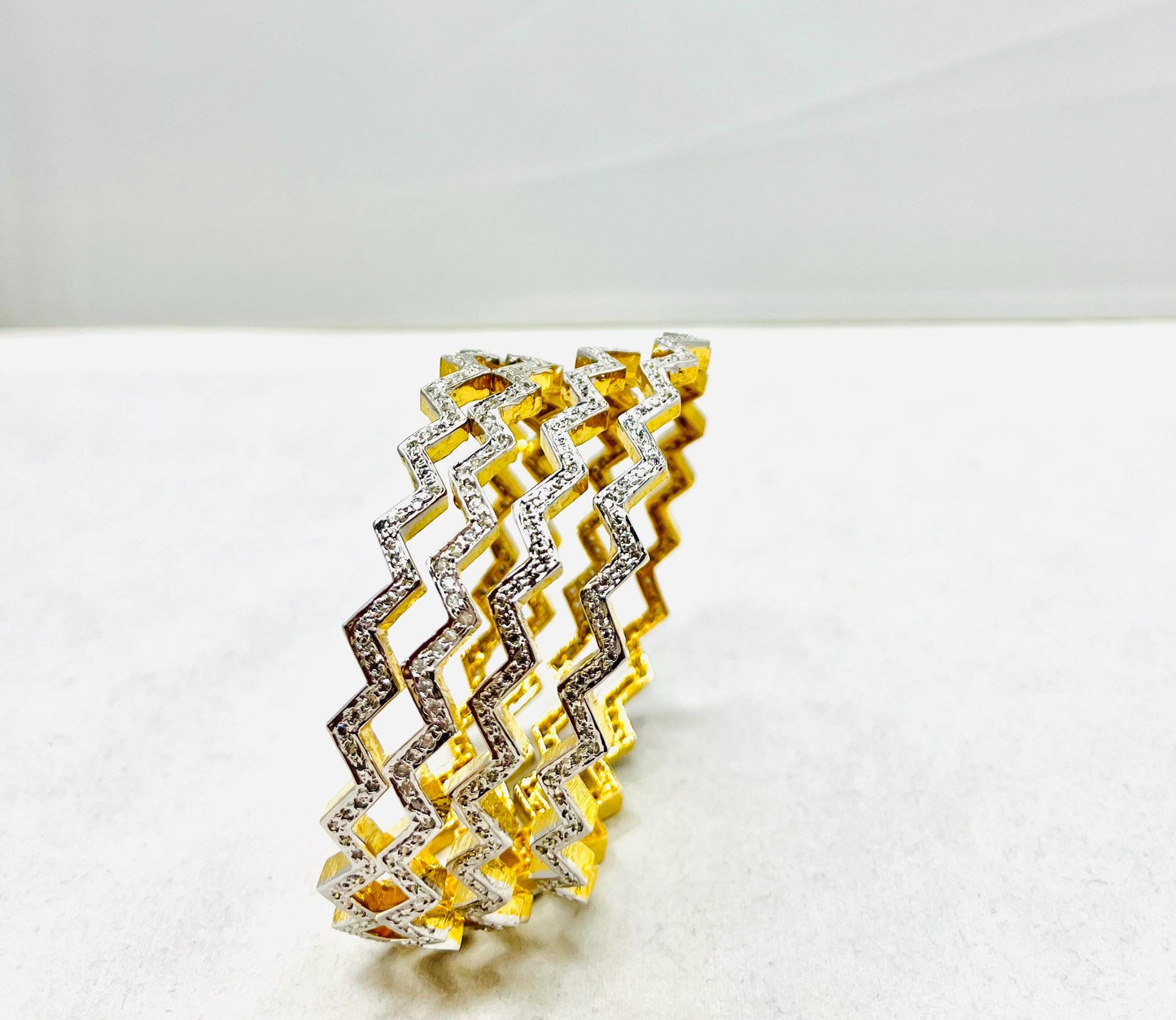 Zig Zag Stones Bangles
