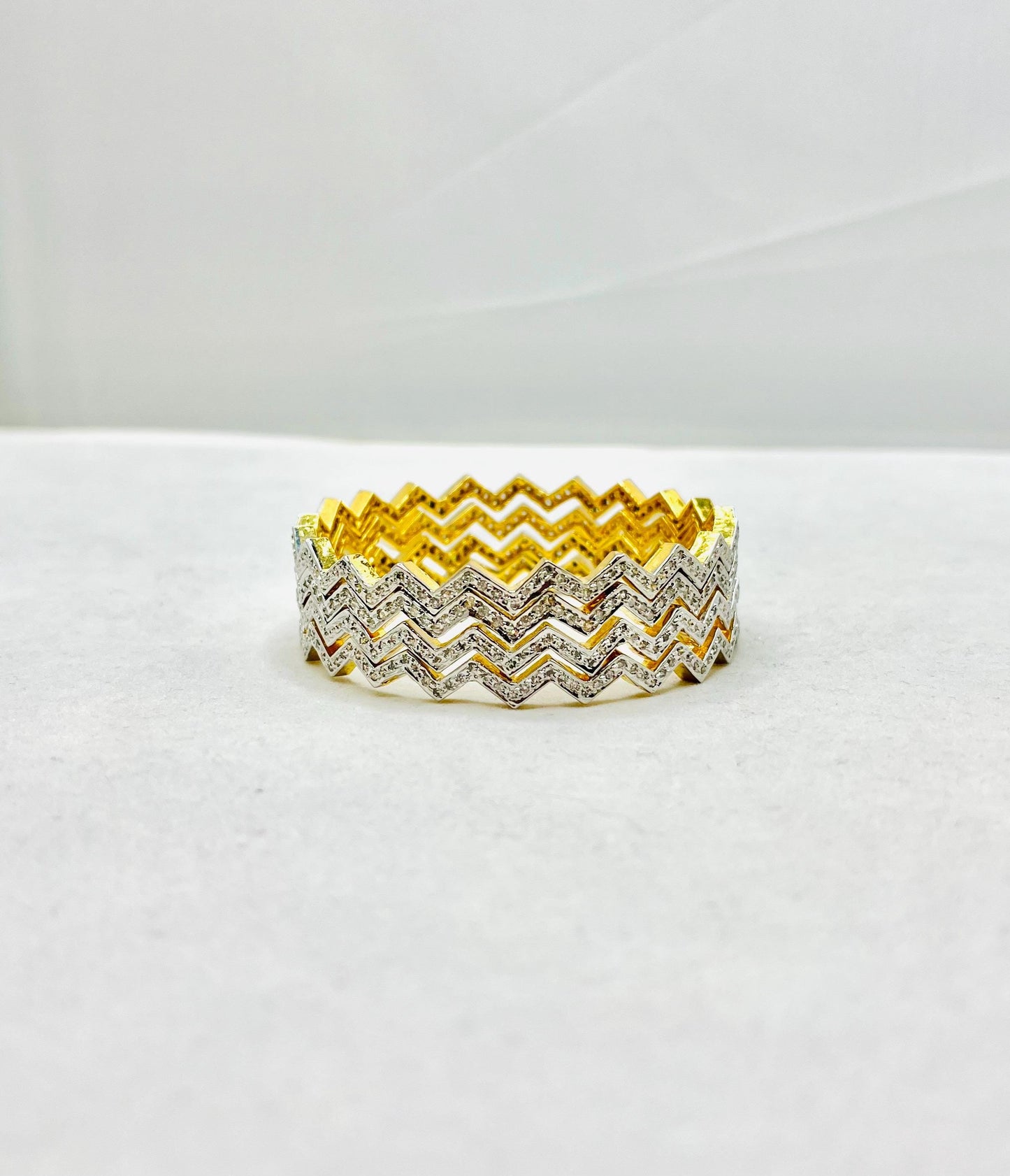 Zig Zag Stones Bangles
