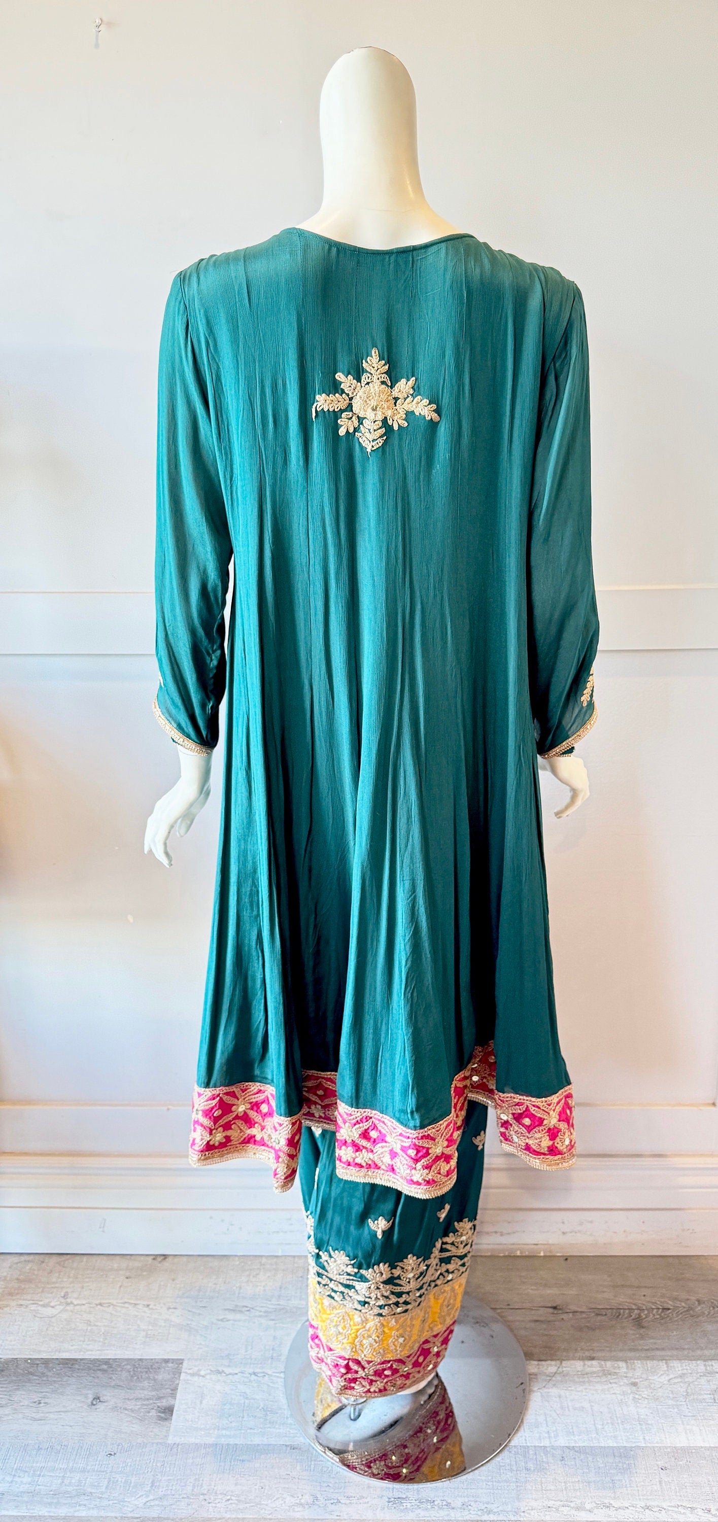 Green salwar suit set