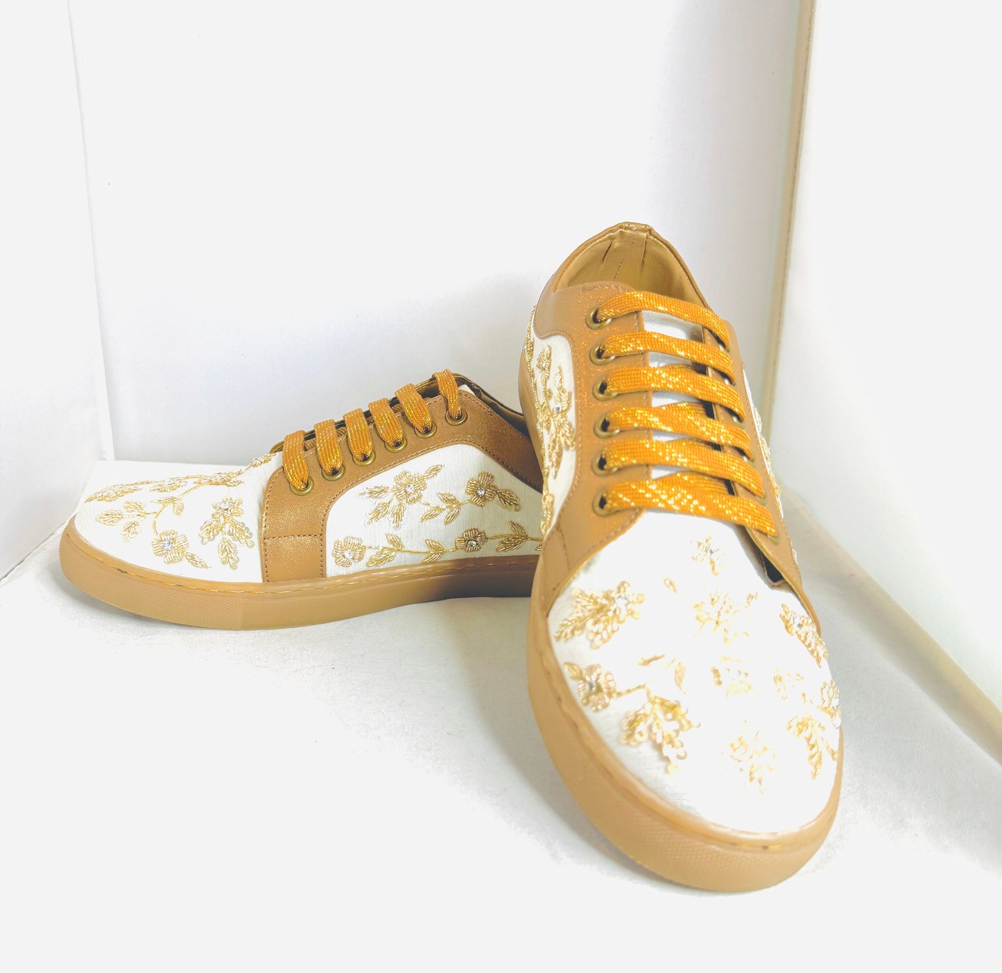 Fancy Tintless Sneakers