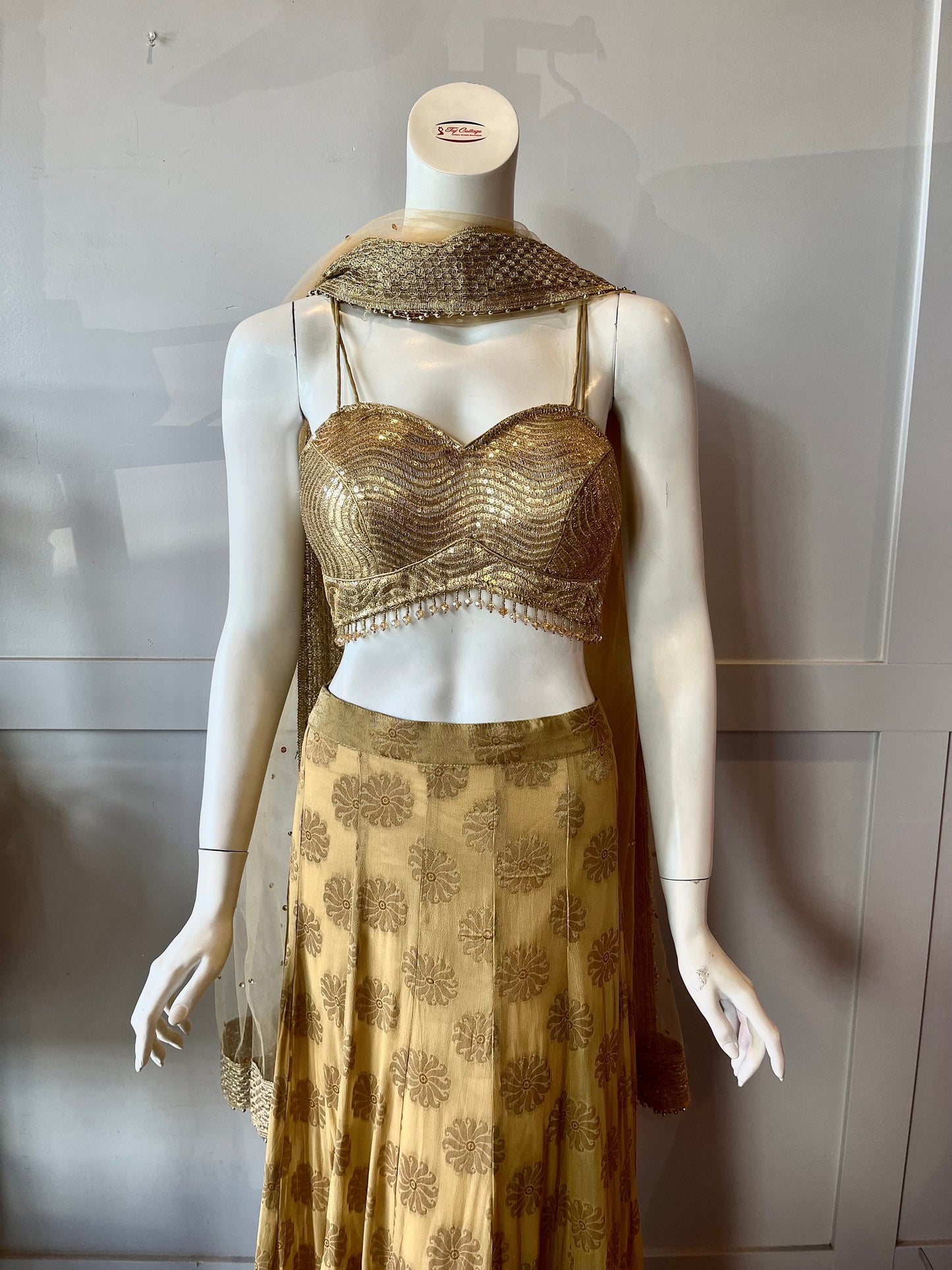 Gold  Lehnga