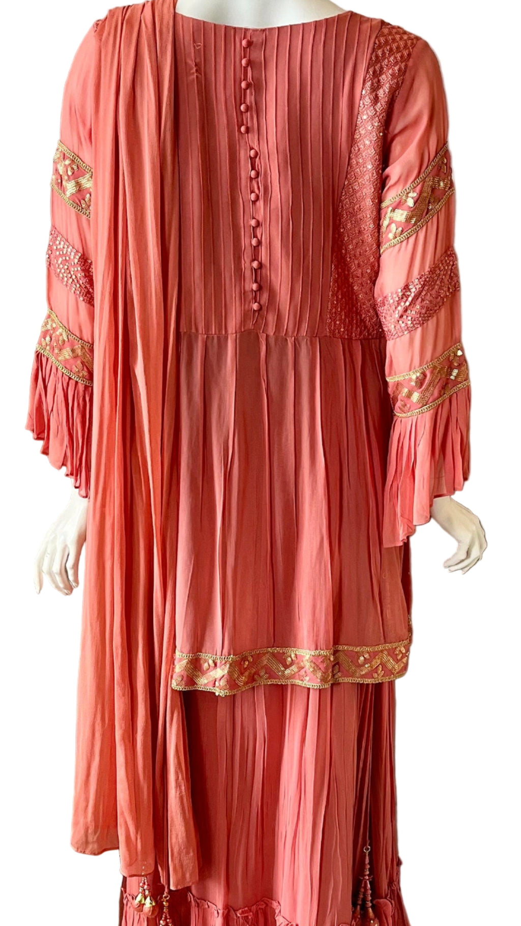 Embroidered Silk Choli Design Lehnga