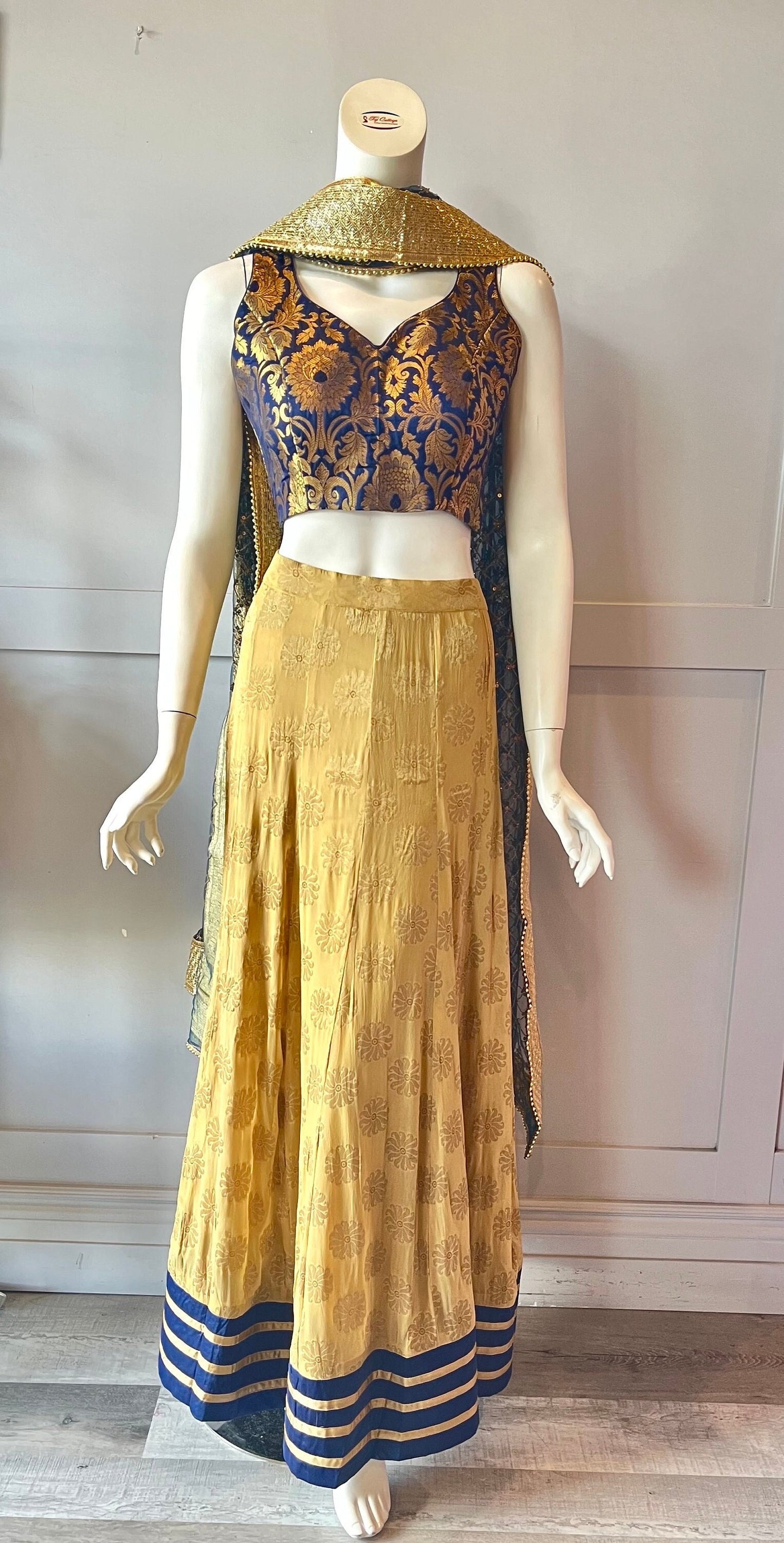 Gold & Blue Lehnga