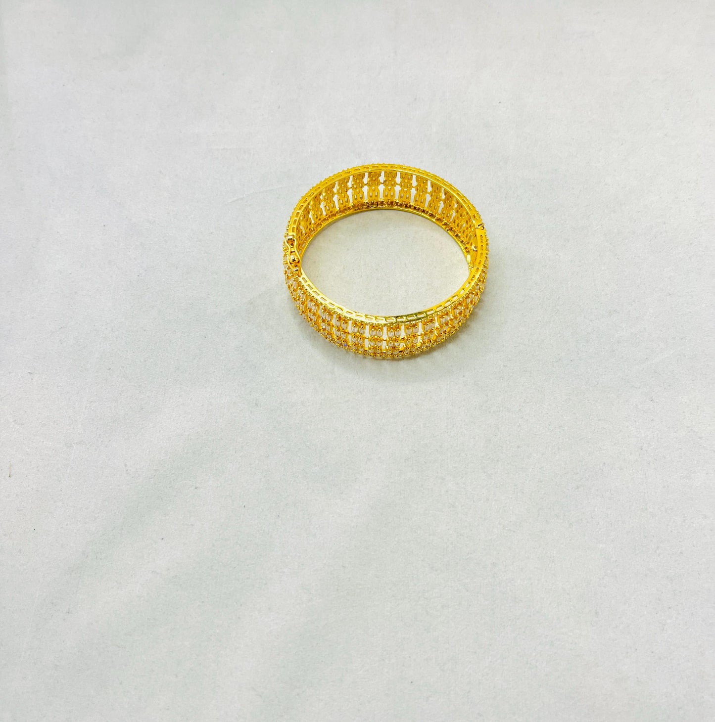 Gold Kundan Stone Bracelet