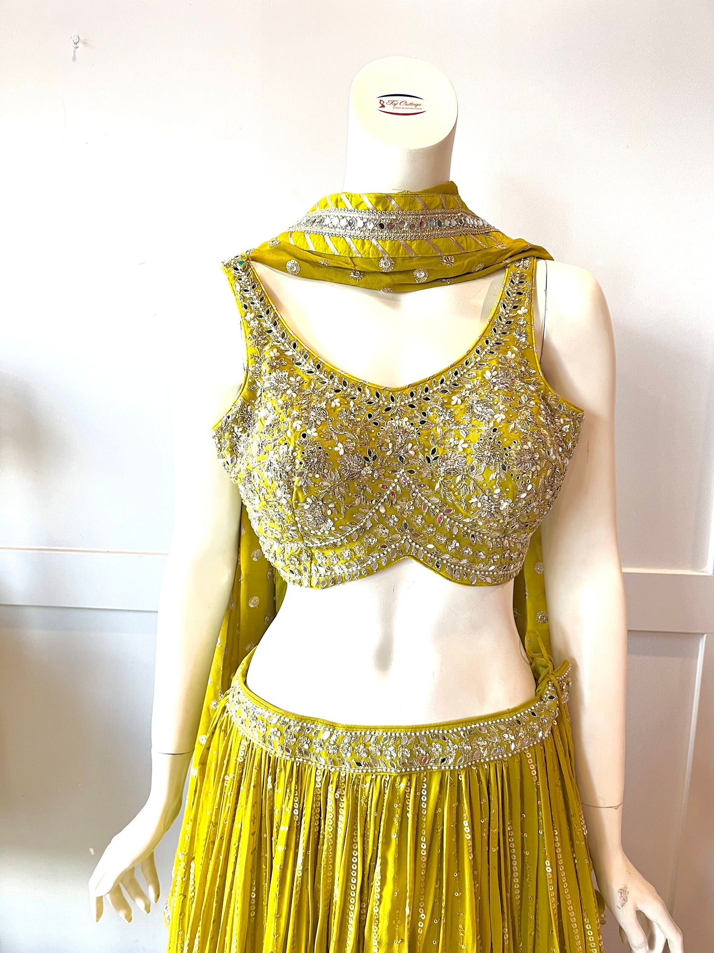 Green Lehnga