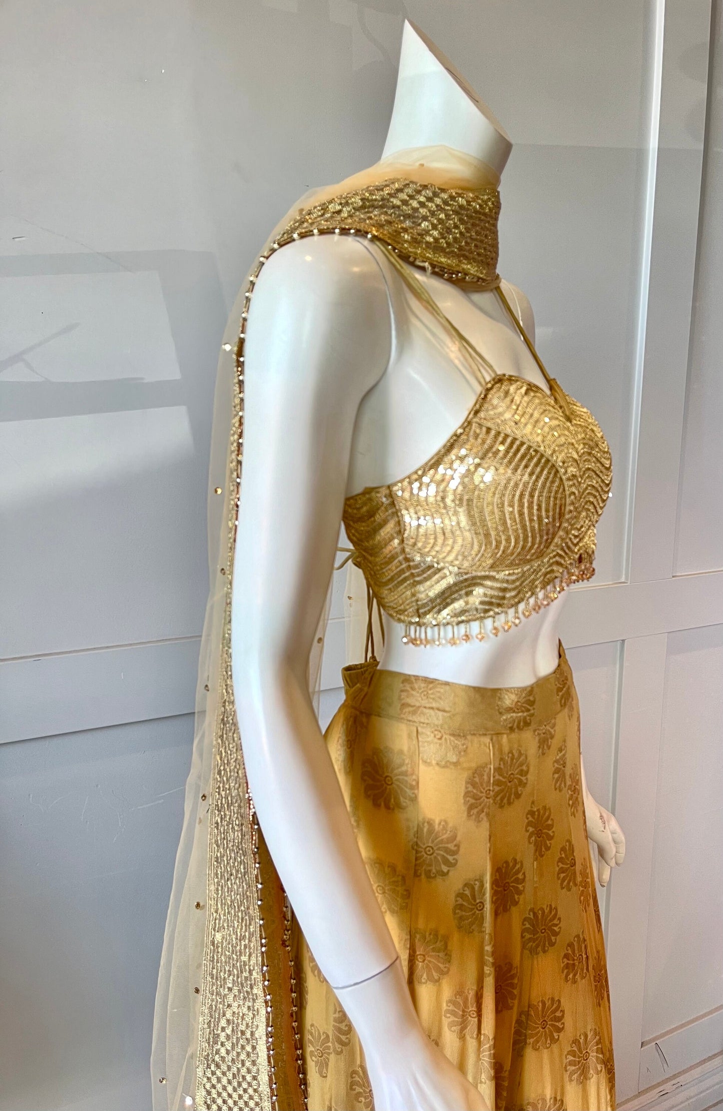 Gold  Lehnga