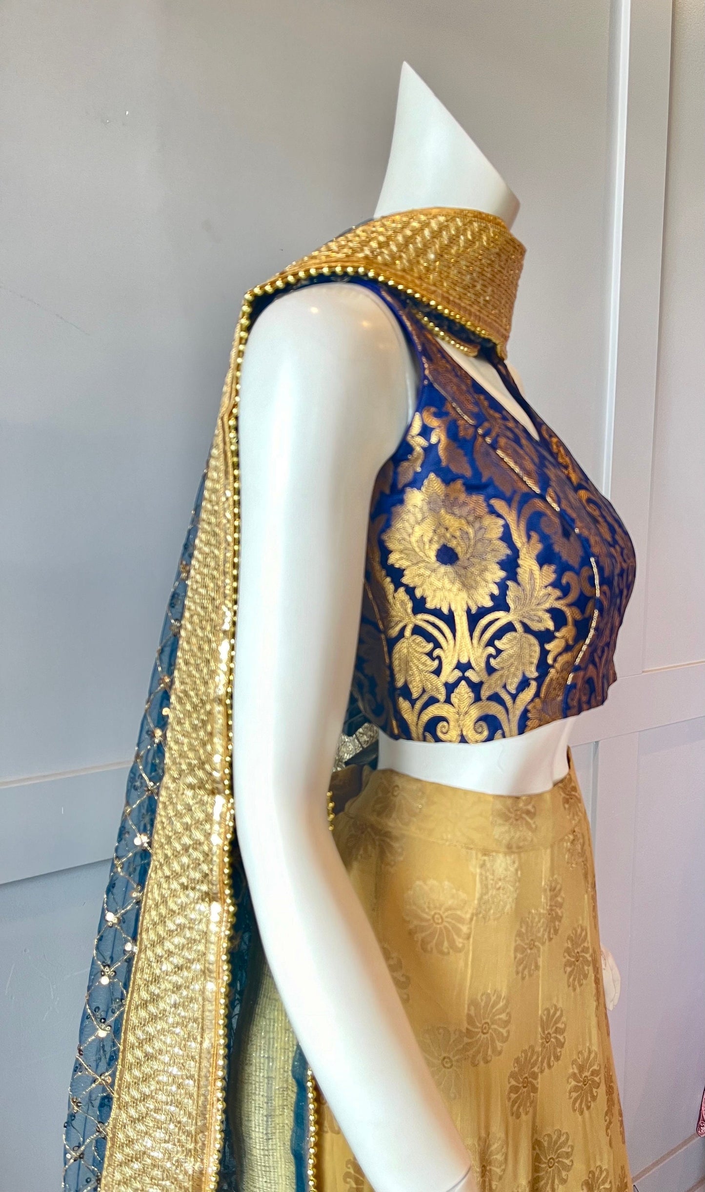 Gold & Blue Lehnga
