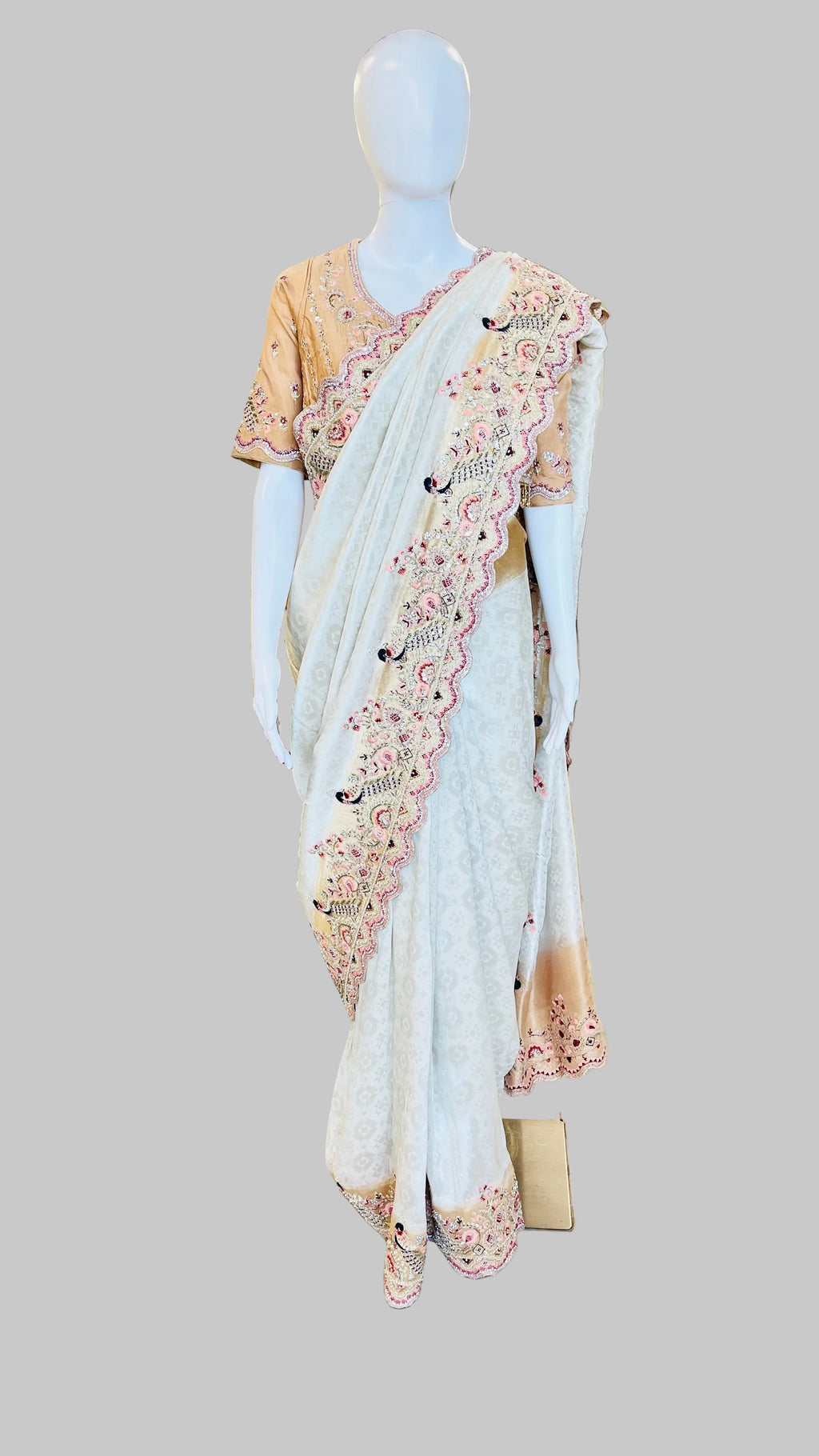 Ivory-Beige Silk Saree