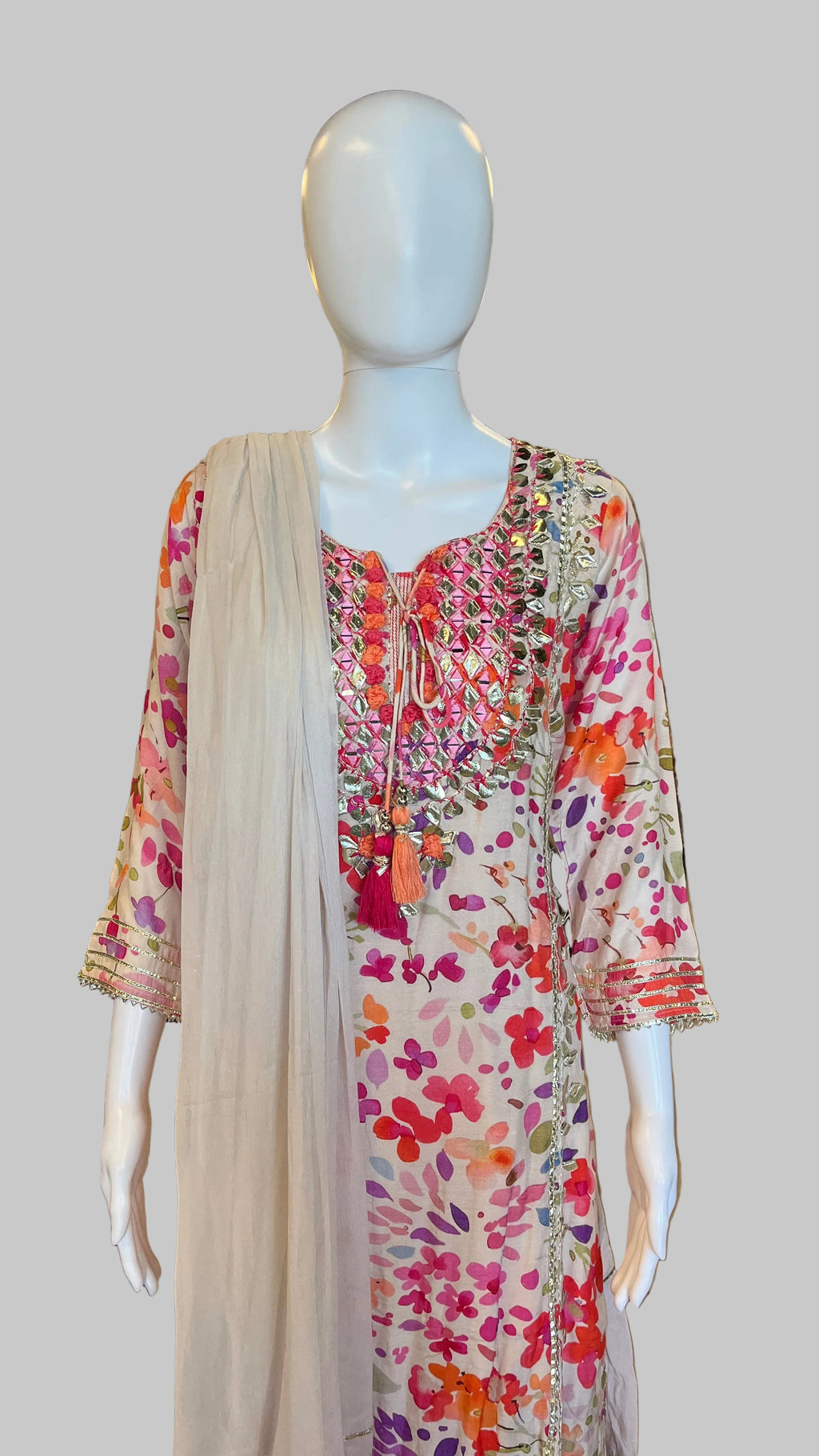 Cream Floral Gown Set