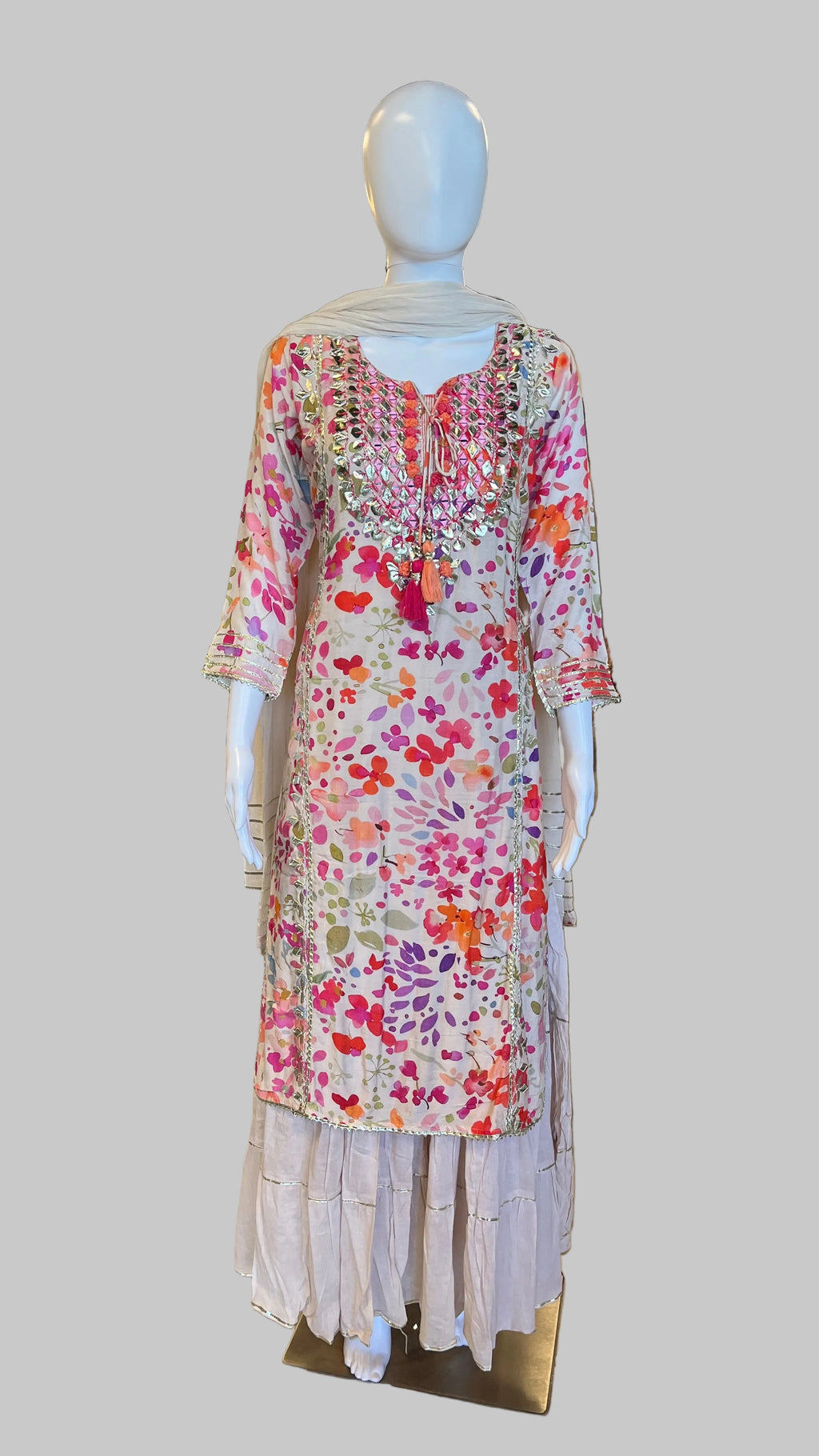 Cream Floral Gown Set