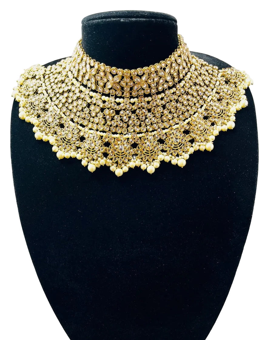 Bridal Kundan Jewelry Set