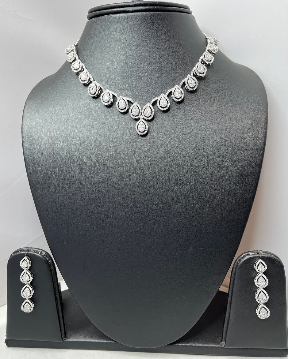 American Diamond Kundan Necklace Set