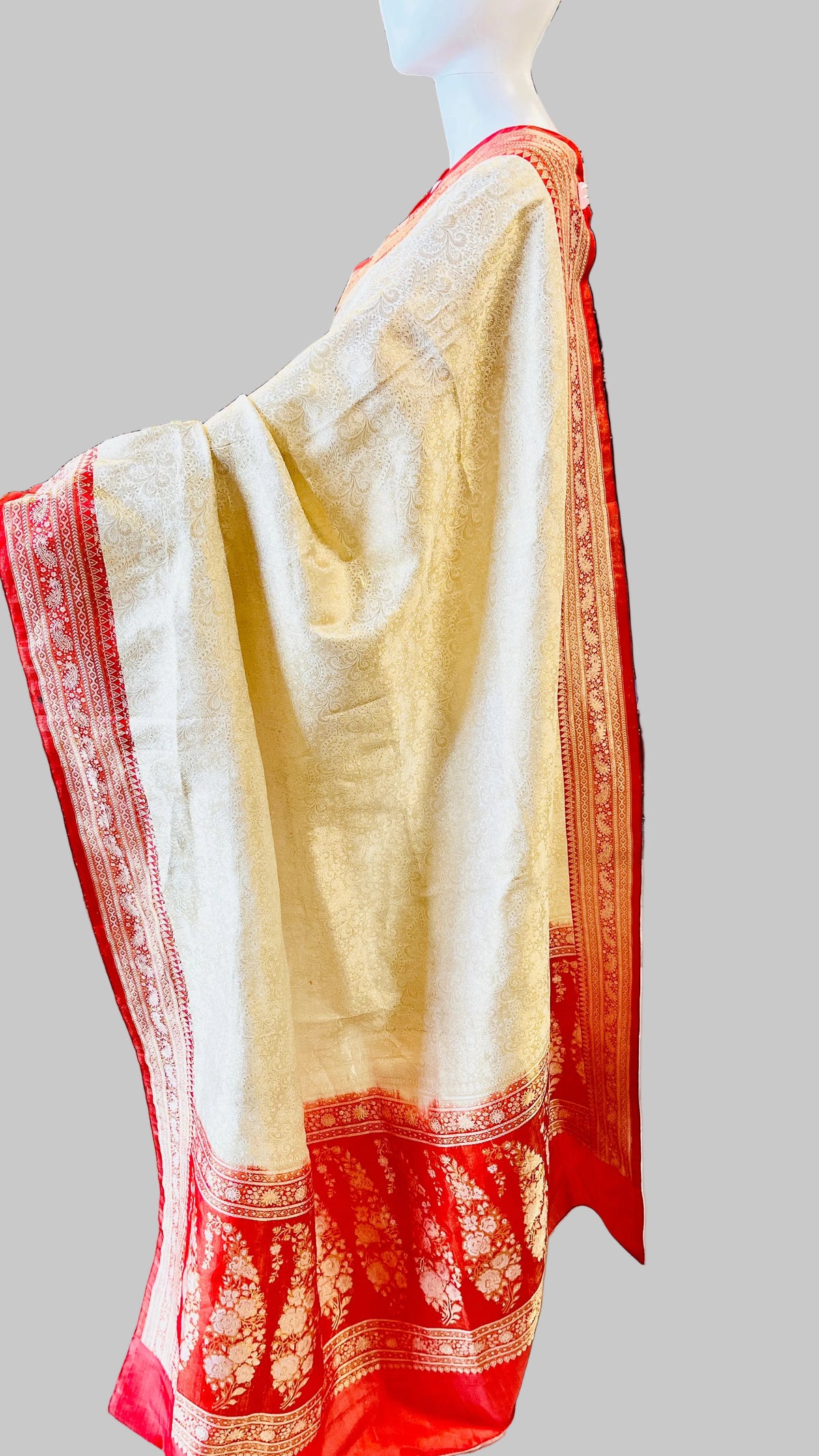 Off-White &amp; Red Silk Saree
