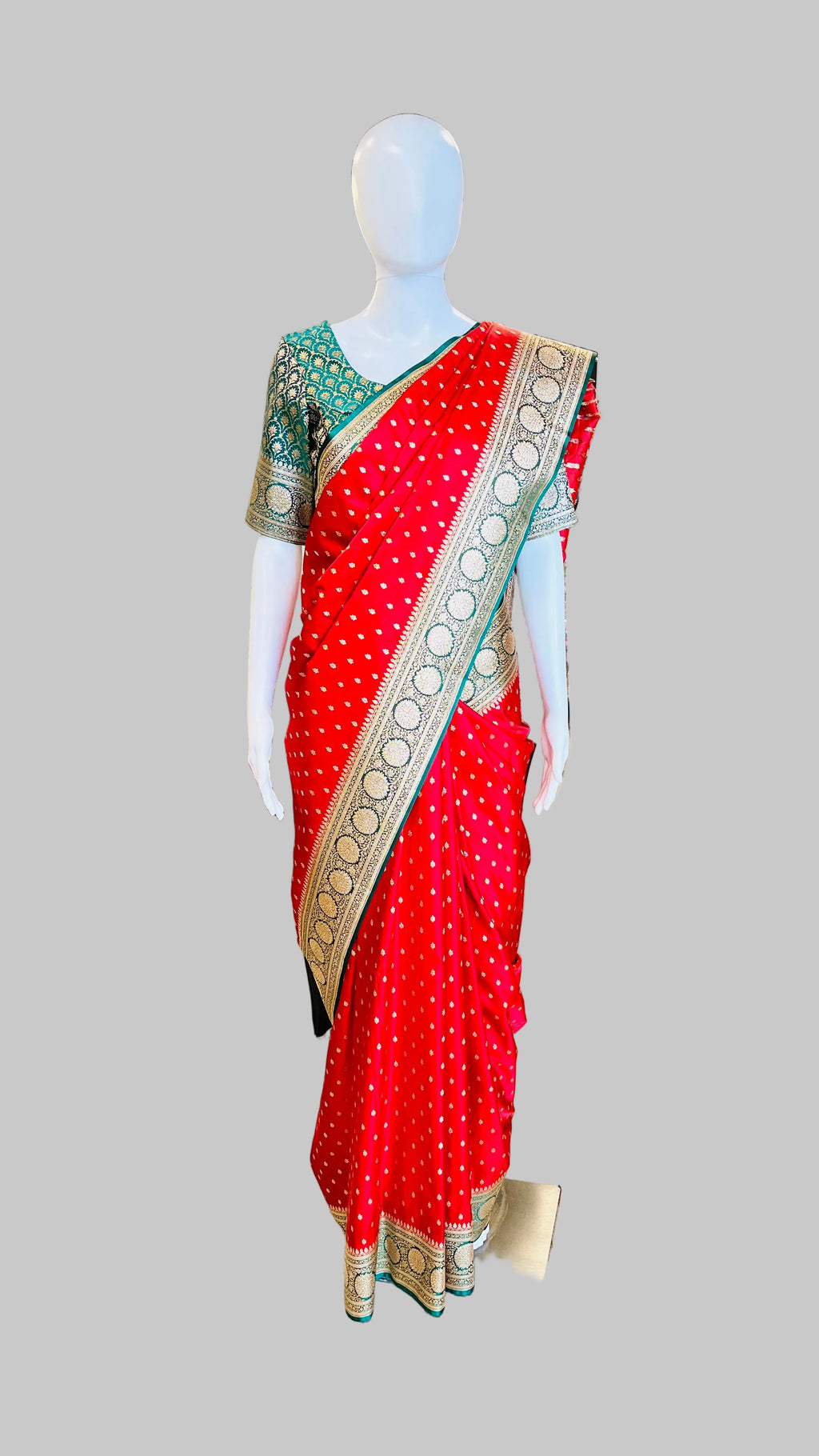 Red &amp; Dark Green Banarasi Silk Saree