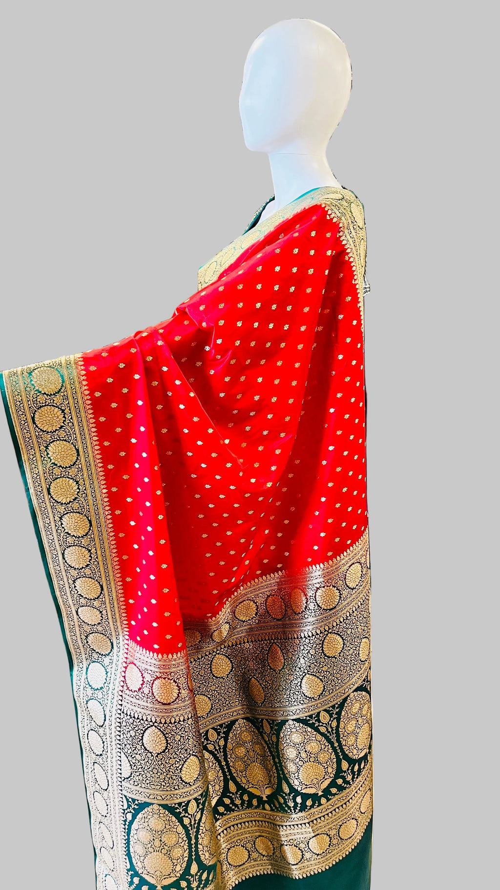 Red &amp; Dark Green Banarasi Silk Saree
