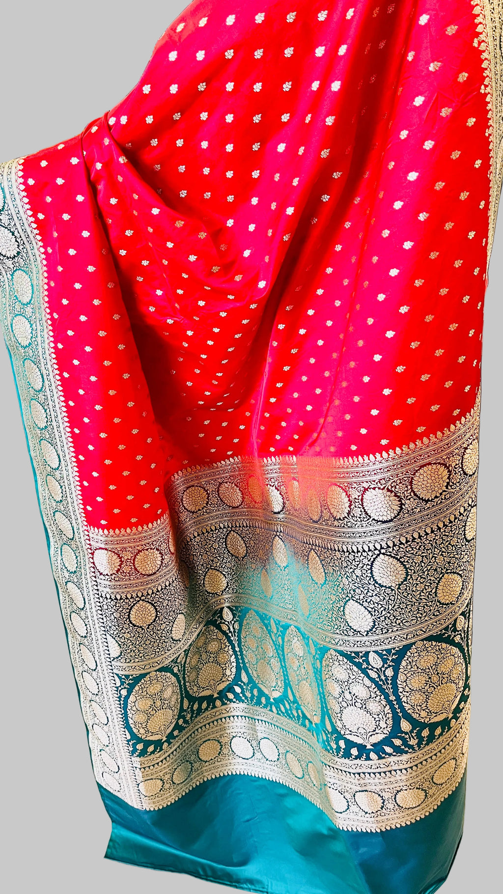 Red &amp; Dark Green Banarasi Silk Saree