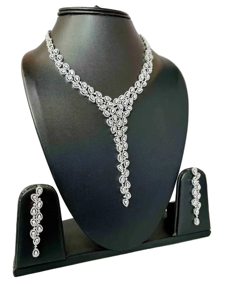 Pear Shaped Necklace Set