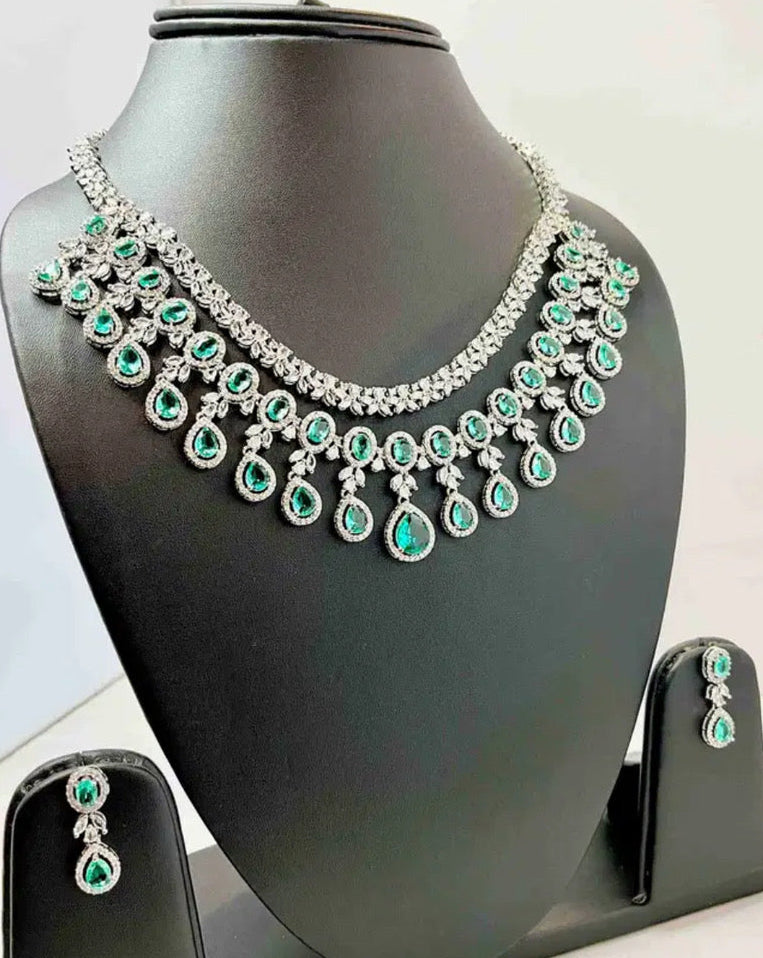 Mint Layers Necklace Set