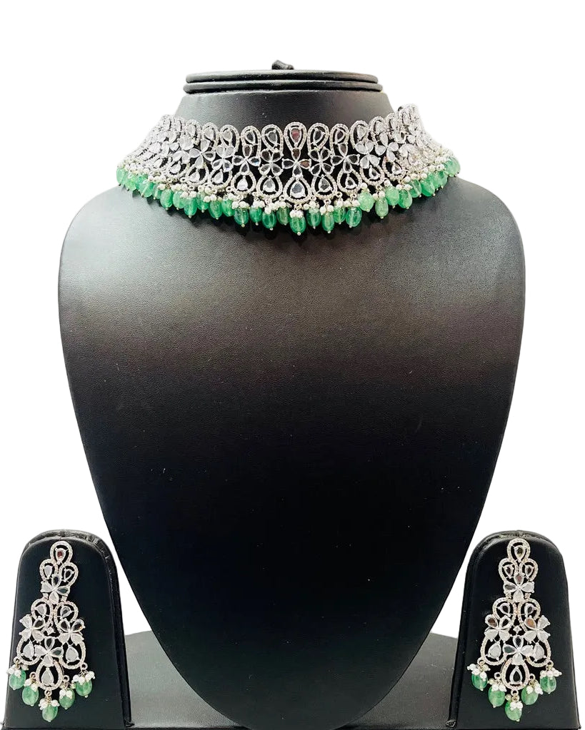 Green Pearl Kundan Jewellery Set