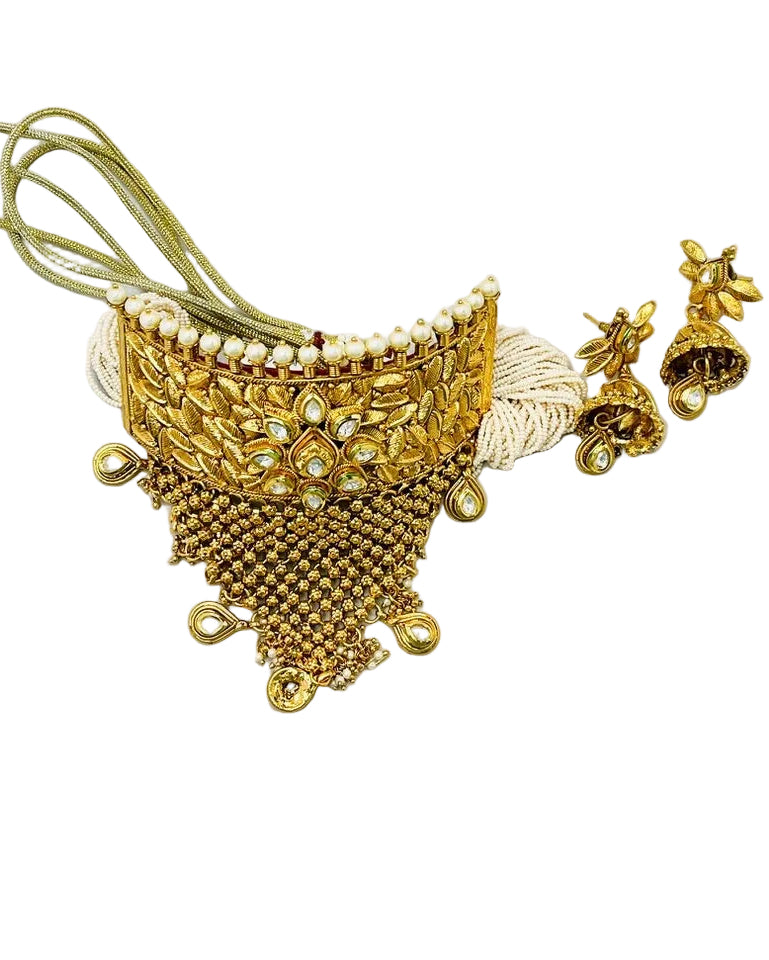 Golden Color Choker Set