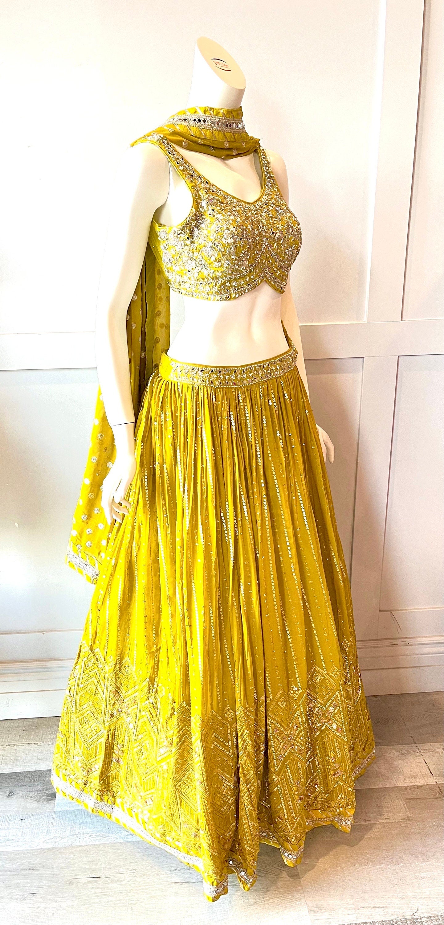 Green Lehnga
