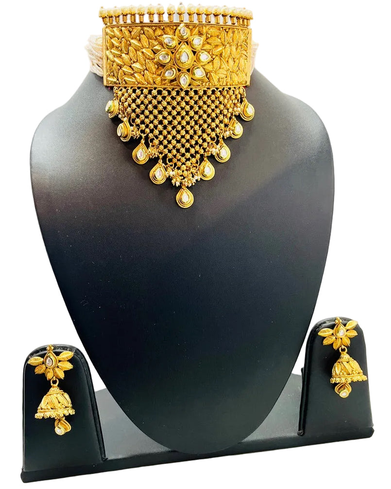 Golden Color Choker Set