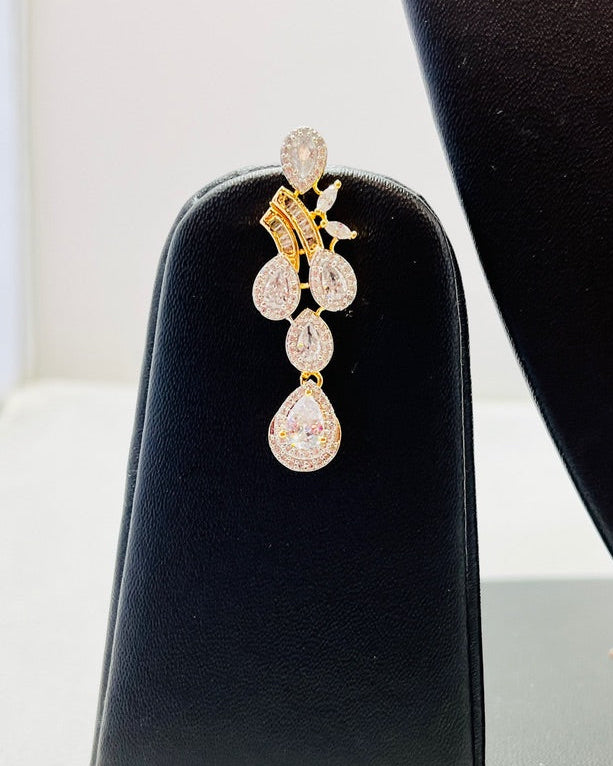 Antique Gold American Diamond Necklace Set