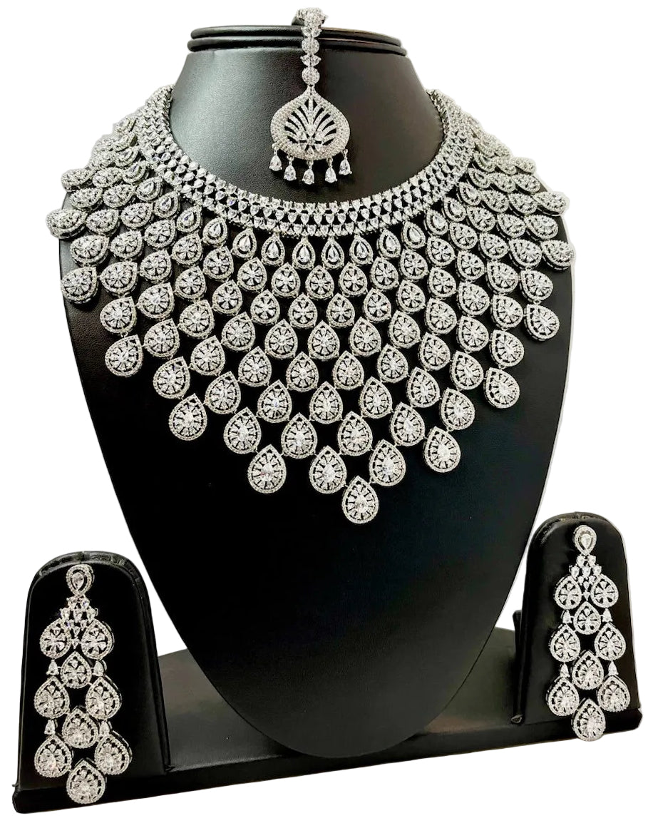 Teardrop Shaped Statement Necklace