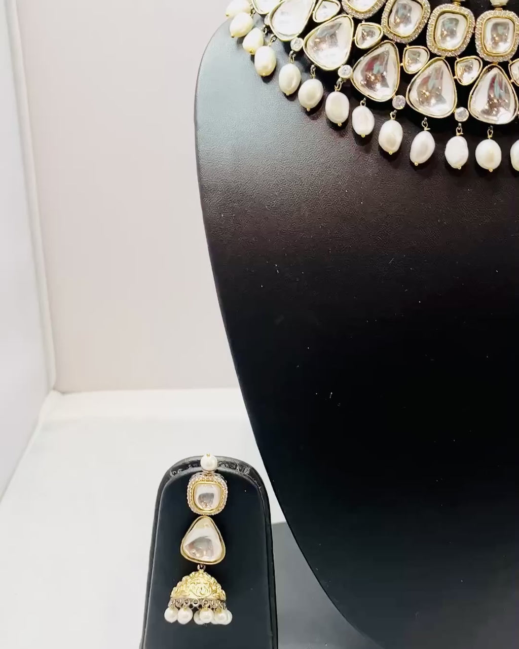 Kundan Necklace Set