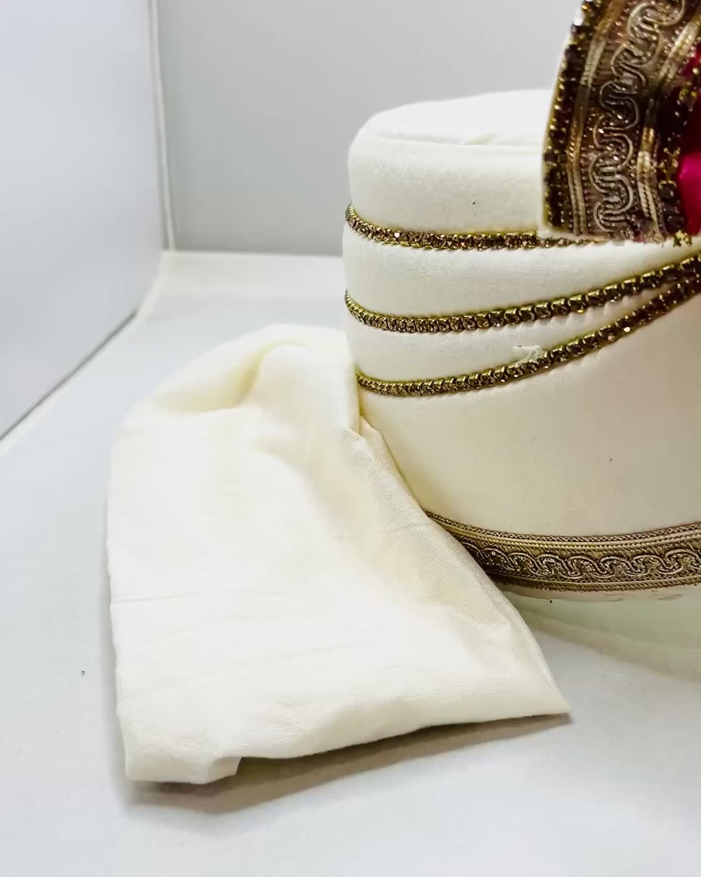 Cream & Gold Color Turban