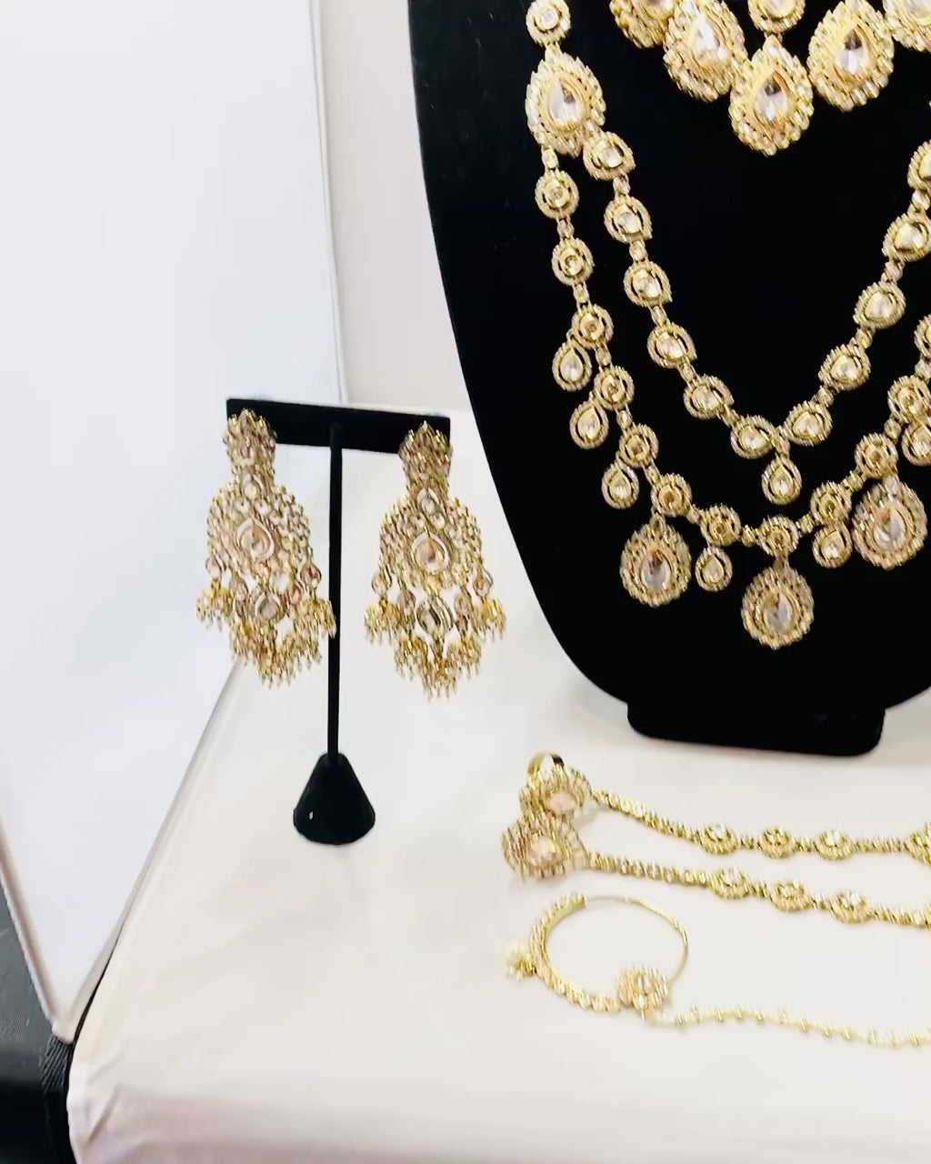Bridal Kundan Jewelry Set